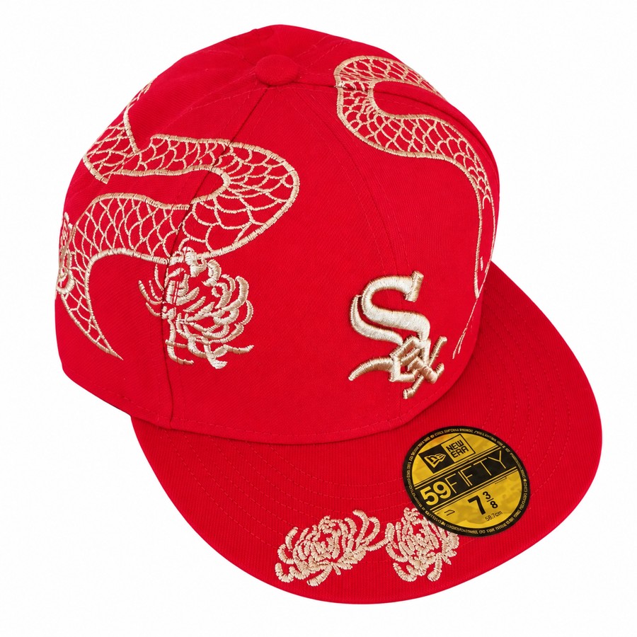 Chicago White Sox • Red & gold graphic fitted