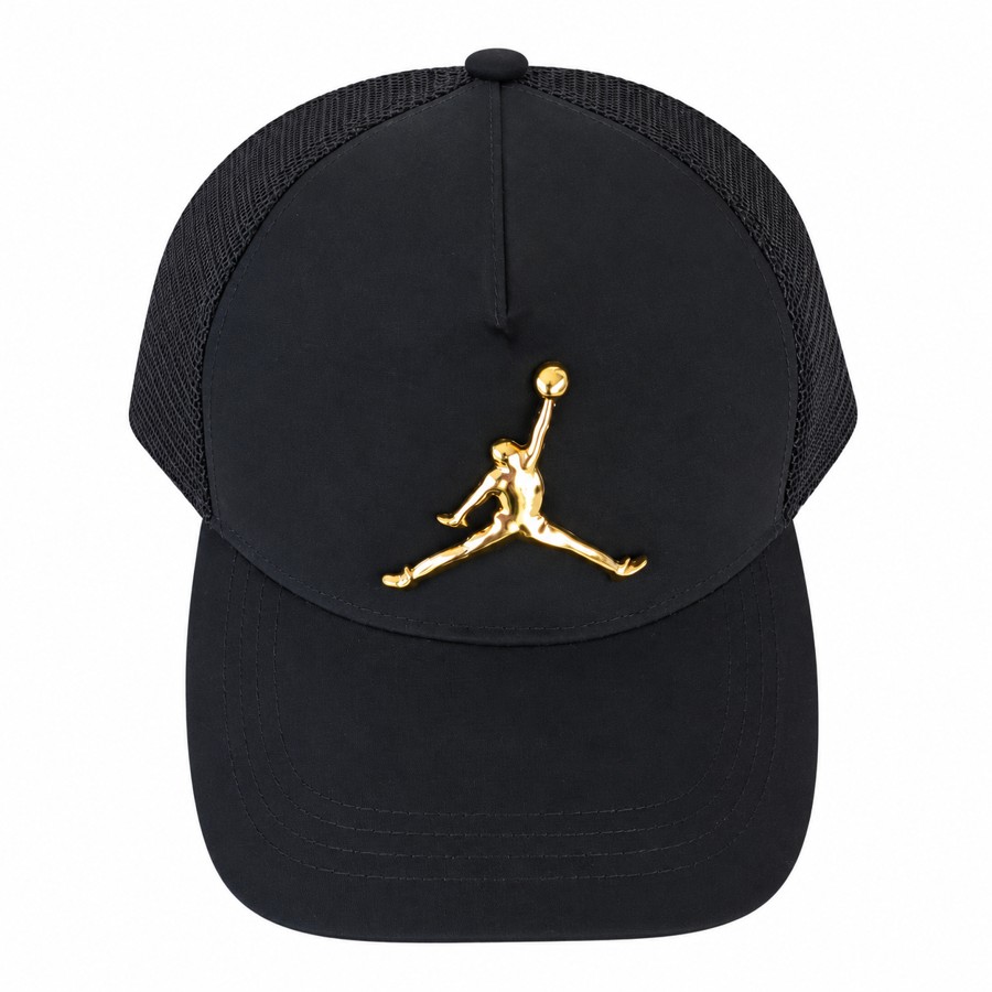 Jordan • Black gold-logo trucker