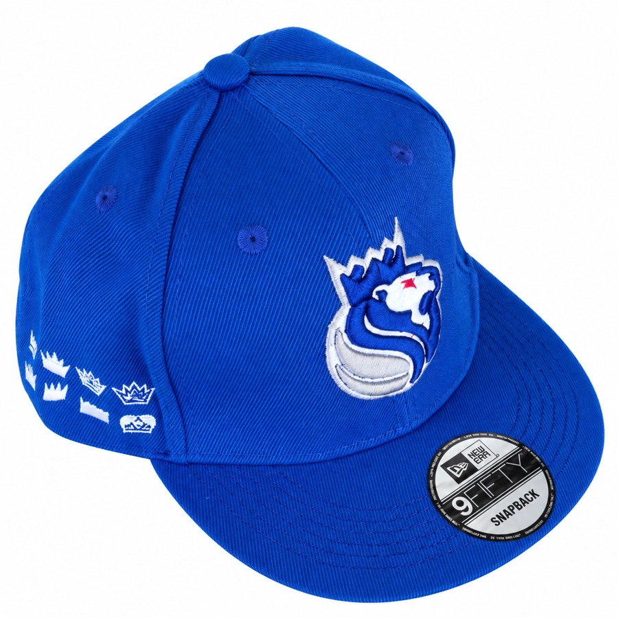 Sacramento Kings • Blue crown-graphic snapback